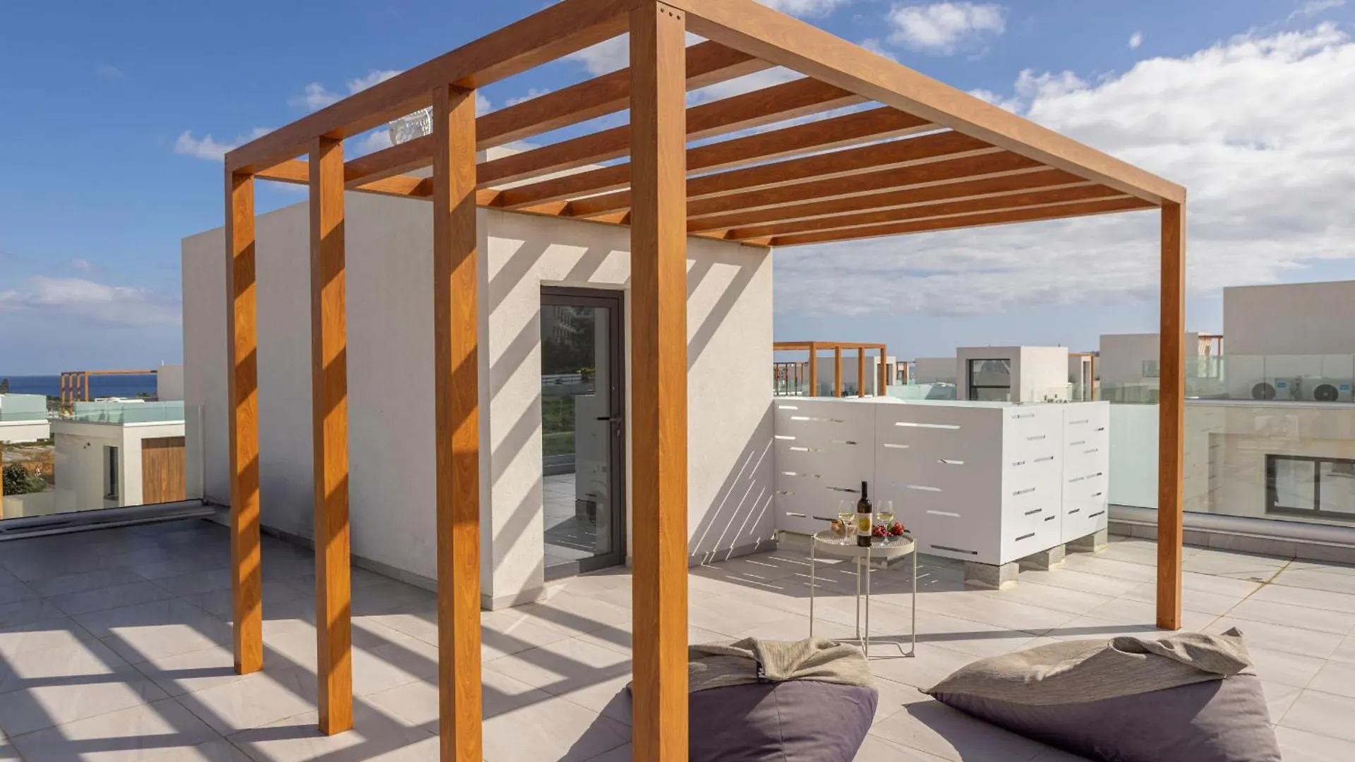 Protaras By The Bay Villa 33 قبرص