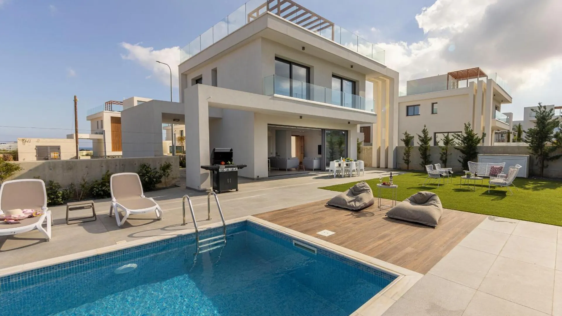 Protaras By The Bay Villa 33